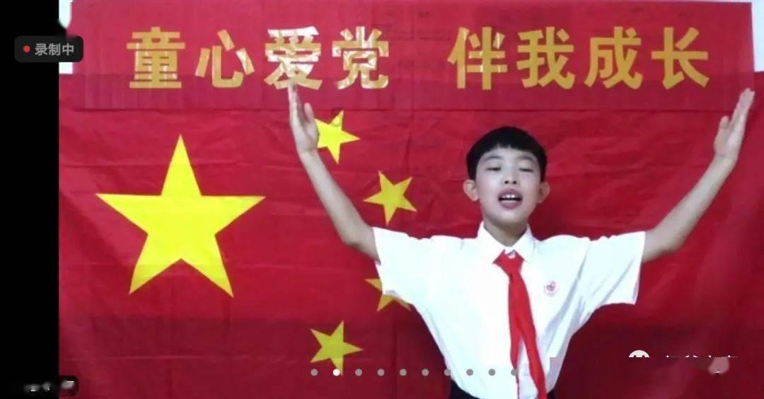 怎么给女朋友父亲般的责任感？游戏画面